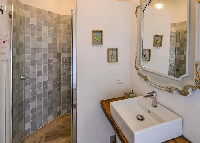 Il Meriggeto * أريتسو